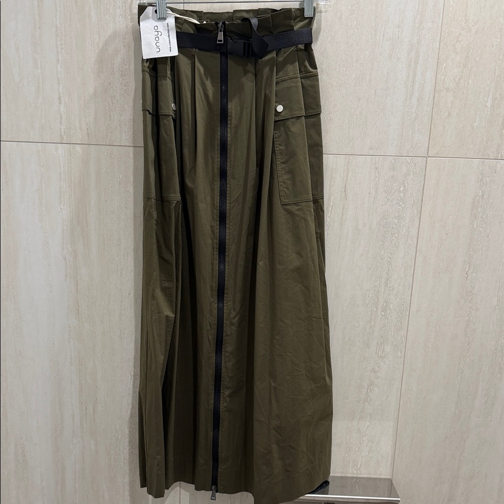 Chic Olive Maxi Skirt with Belt